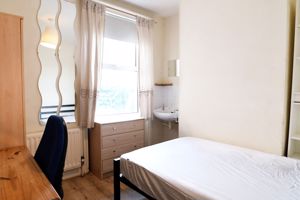 Photo 13- click for photo gallery